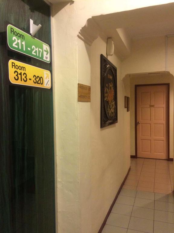 City Star Hotel Kulai Extérieur photo