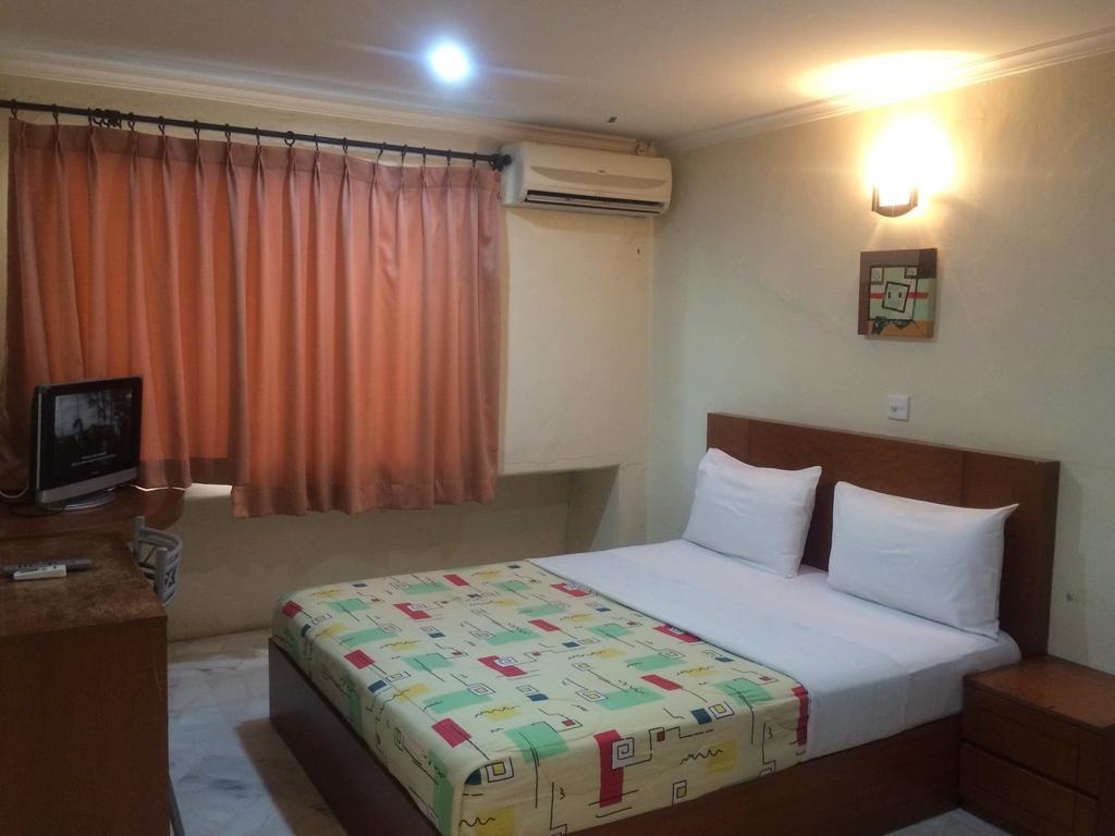 City Star Hotel Kulai Chambre photo