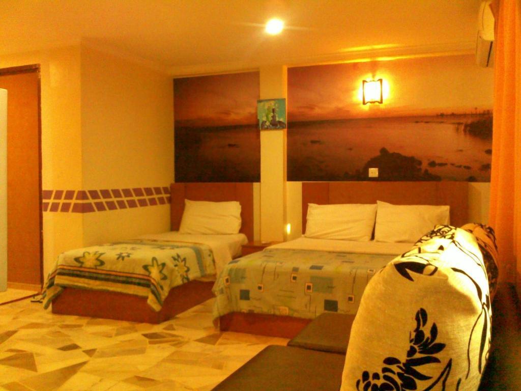 City Star Hotel Kulai Extérieur photo